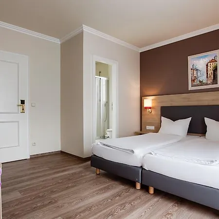 Hotel Rosenhof Bei Bamberg 3*