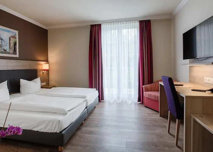 Rosenhof Bei Bamberg Отель 3*
